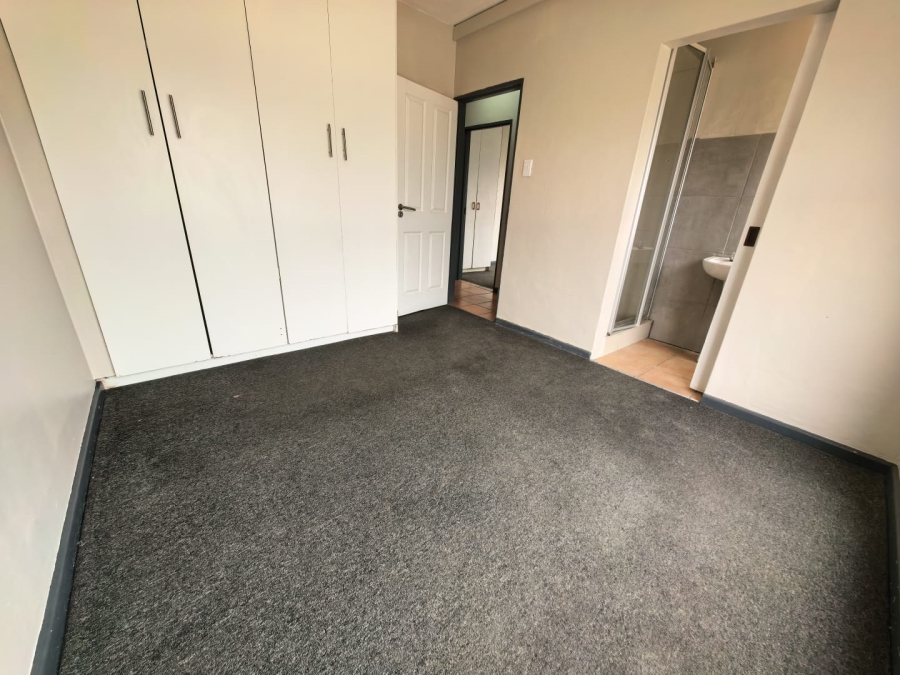 To Let 3 Bedroom Property for Rent in Parklands Western Cape